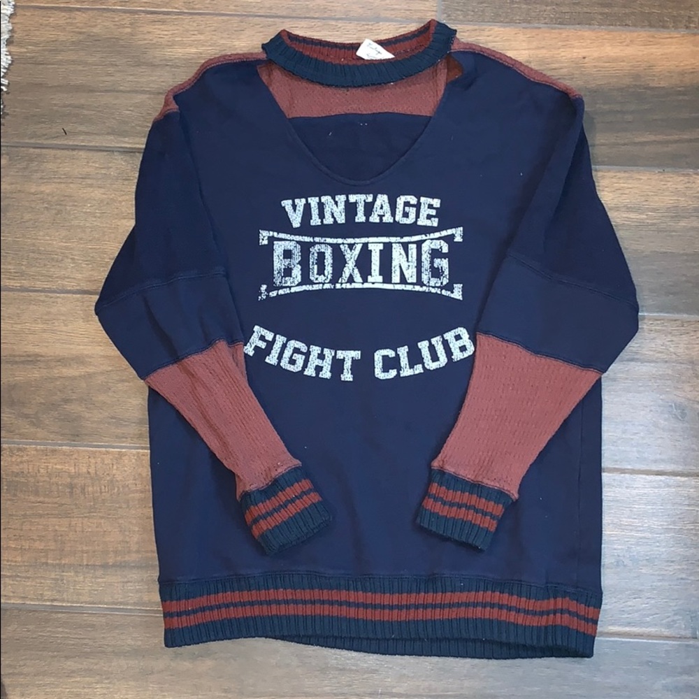 Vintage V-Cut Sweatshirt